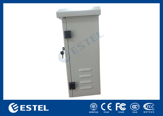 Revestimento personalizado para montar postes com peças de instalação SS304 para aplicações ao ar livre