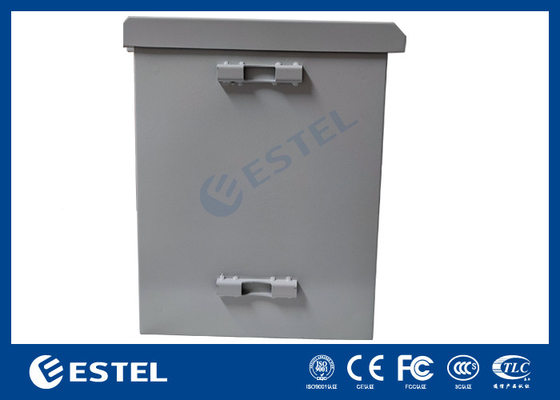 Revestimento personalizado para montar postes com peças de instalação SS304 para aplicações ao ar livre